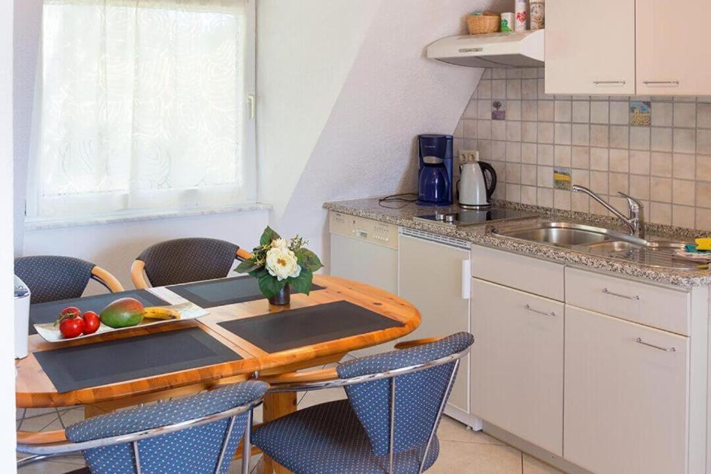 Gaestehaus Schiff Meersburg Δωμάτιο φωτογραφία