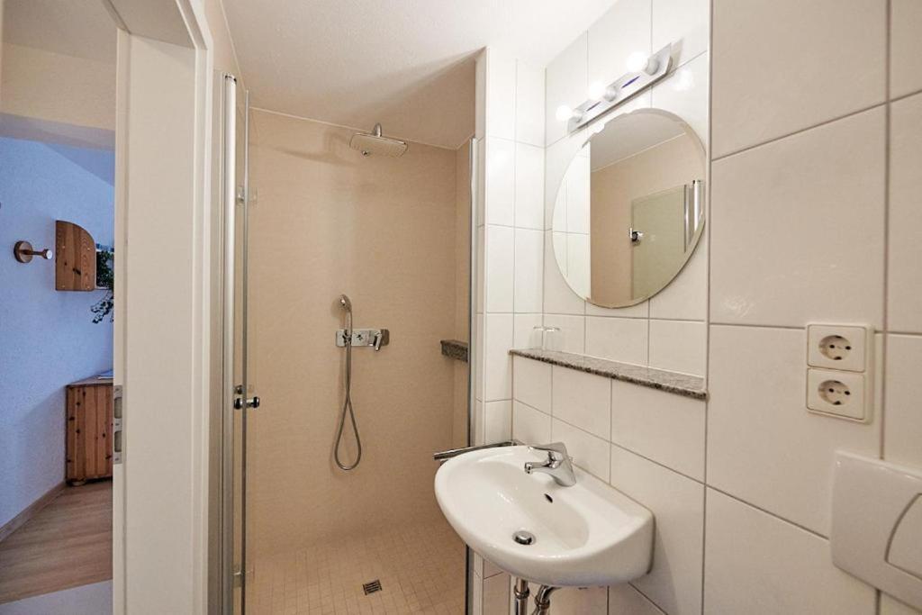 Gaestehaus Schiff Meersburg Δωμάτιο φωτογραφία