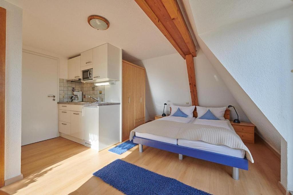 Gaestehaus Schiff Meersburg Δωμάτιο φωτογραφία